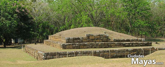 Ruinas Mayas de San Andrés
